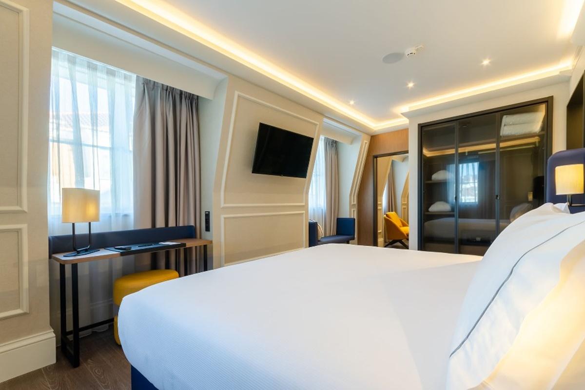 Отель Eurostars Lisboa Baixa Экстерьер фото