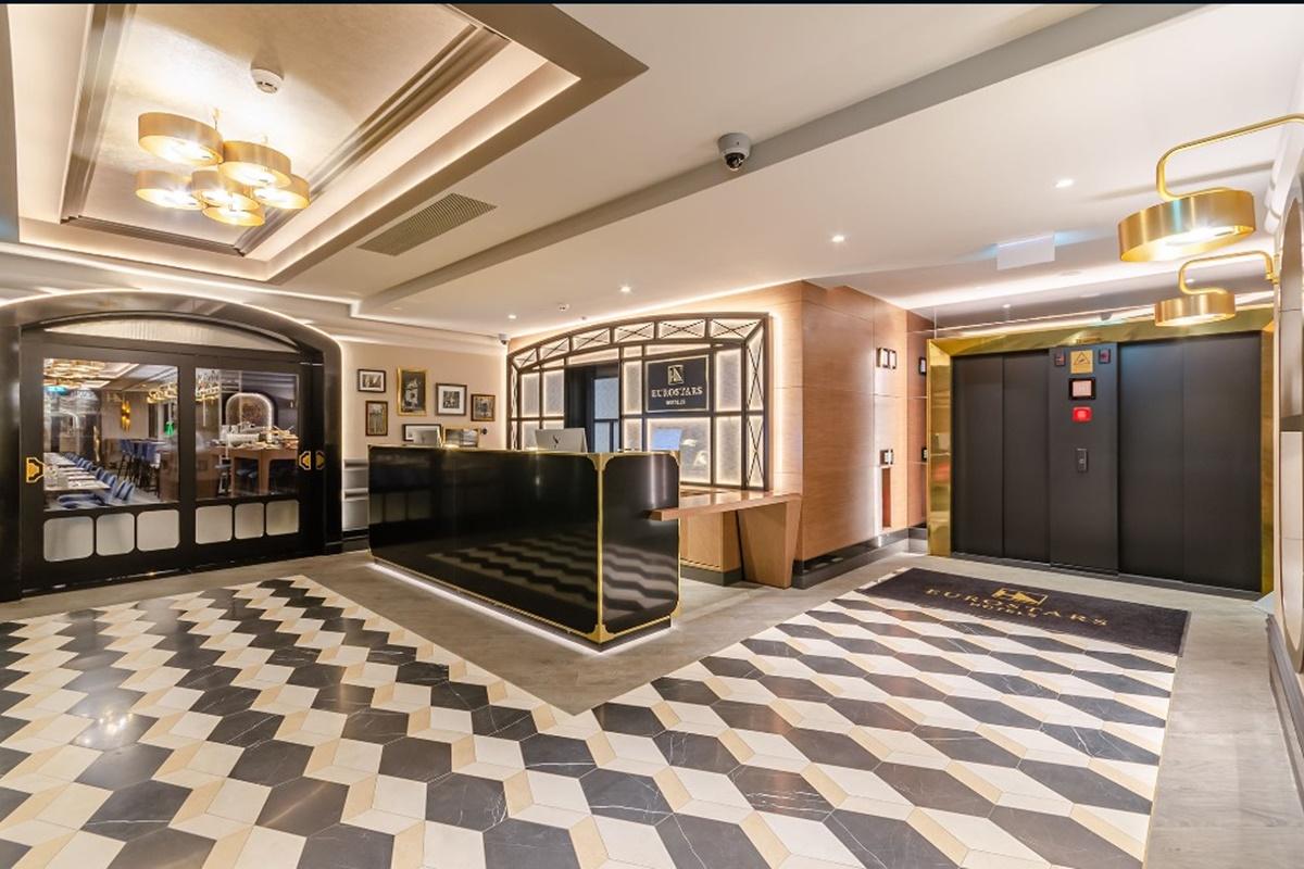 Отель Eurostars Lisboa Baixa Экстерьер фото